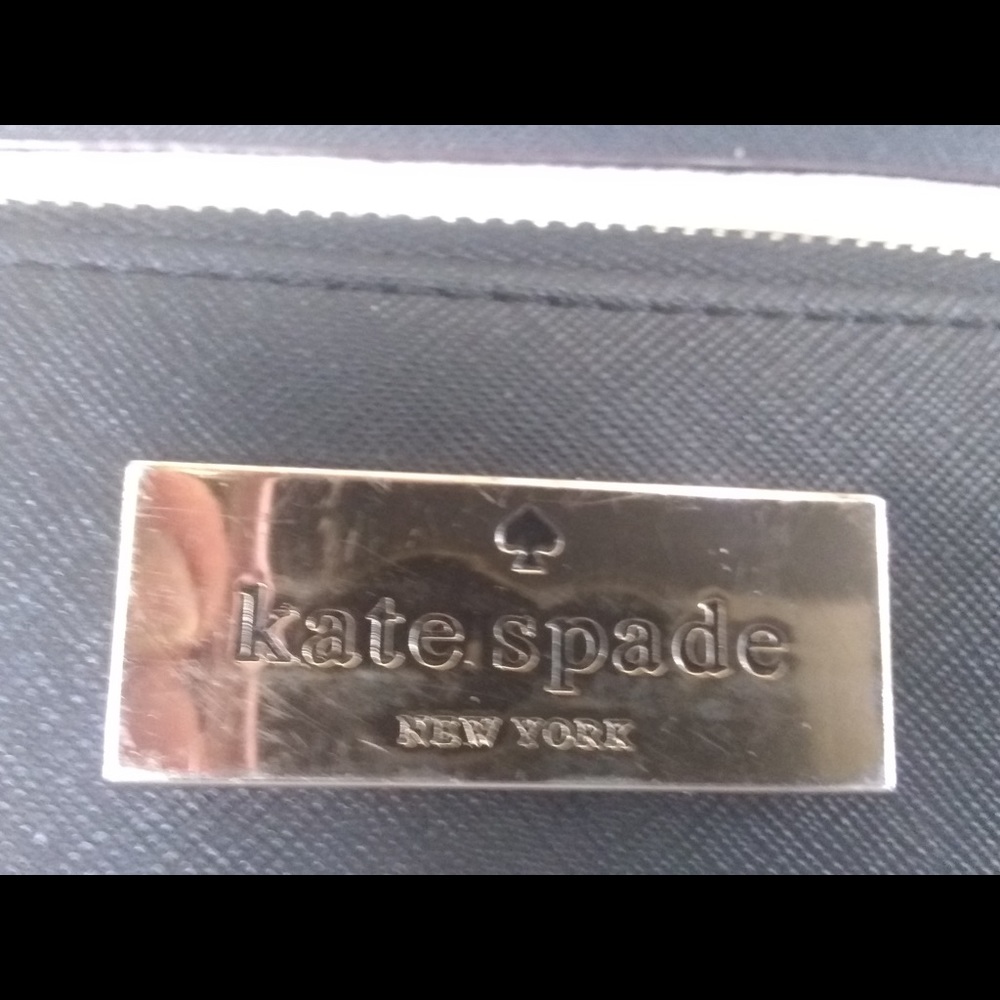Purse & Wallet - Picture 2 of 3